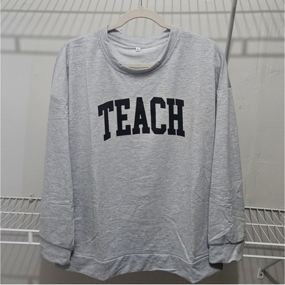 NWT Size S Bundle Of 4 Long Sleeve Lightweight Sweatshirts - Picture 5 of 6